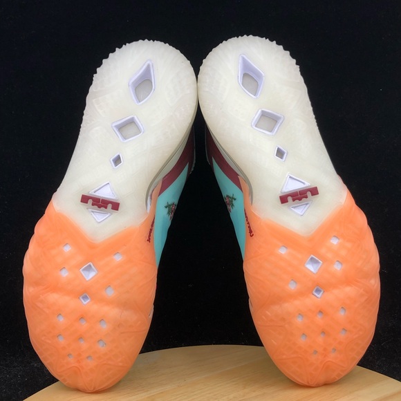 Nike LeBron XVIII 18 Low Mimi Plange Daughters Floral CV7562 400 Mens Sizes - Picture 9 of 10